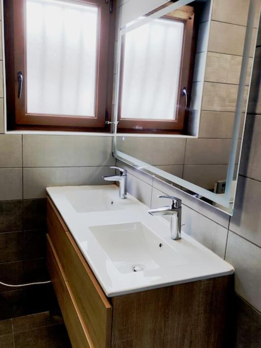 Gite Papillon 6 A14 Personnes - Jacuzzi Gérardmer Eksteriør bilde